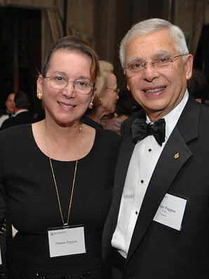 Arthur and his wife, Dianne, at a Huntington Society dinner.